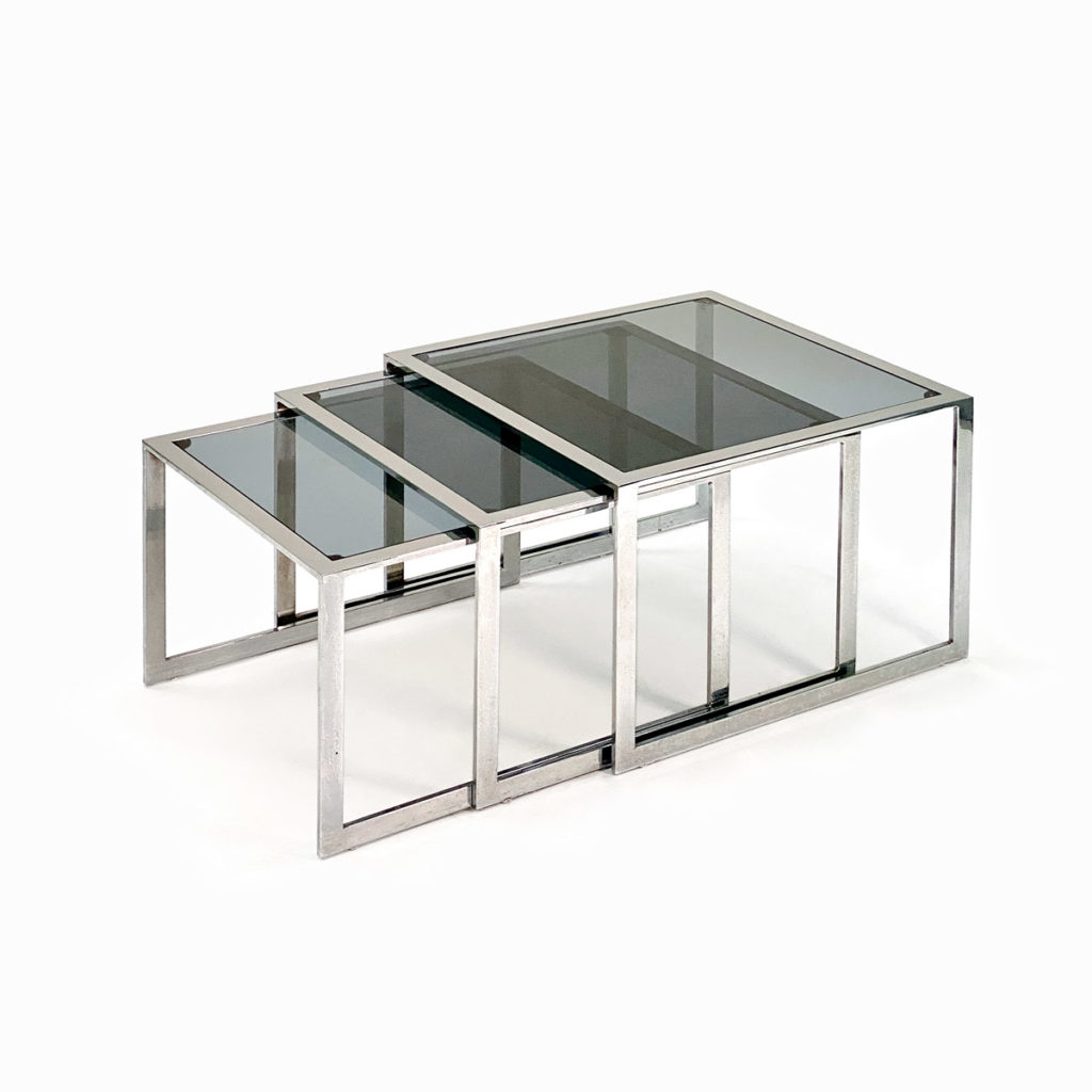 Tavolini trasparenti per l'arredo minimal
