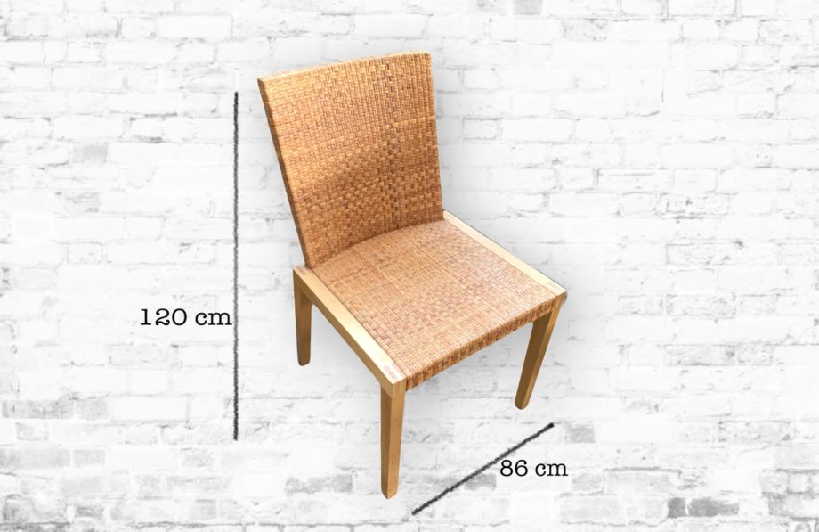 Sedia in legno e paglia