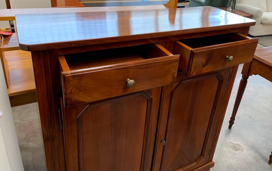 Credenza