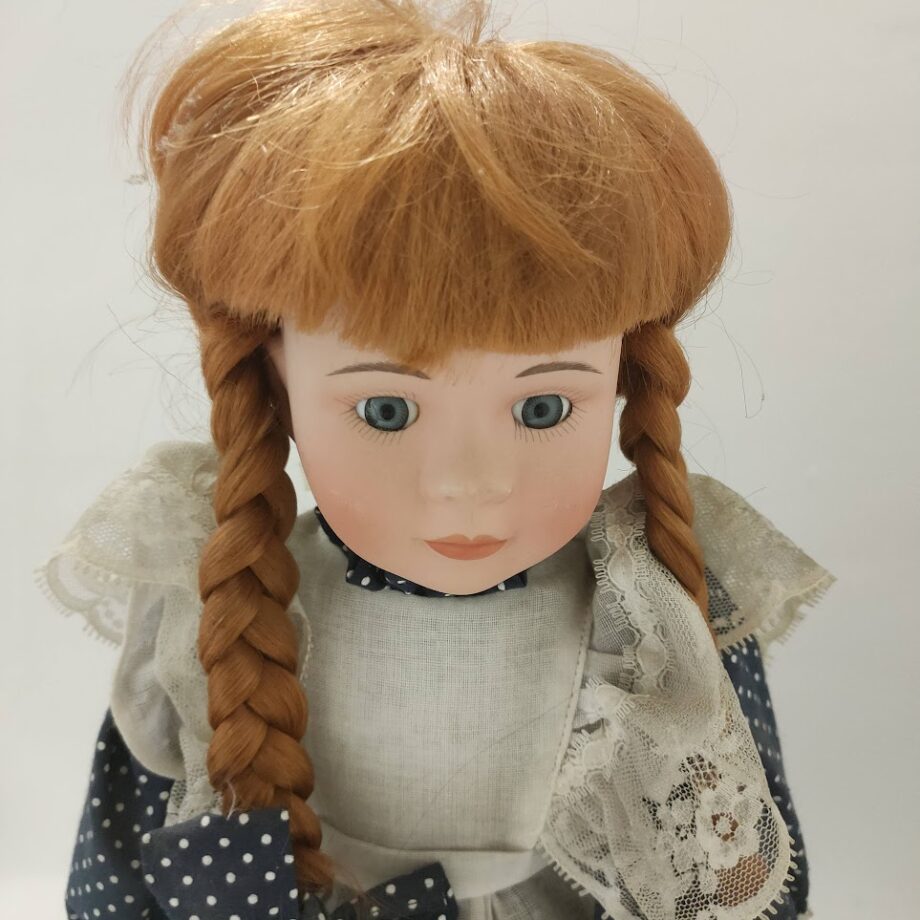 Bambola in Porcellana "Promenade" "Imogen" Anni '70