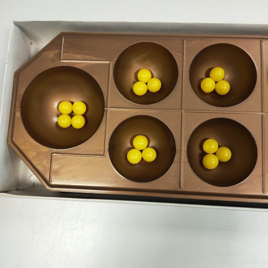 Gioco da tavola "Kalah" il Gioco dei Watussi