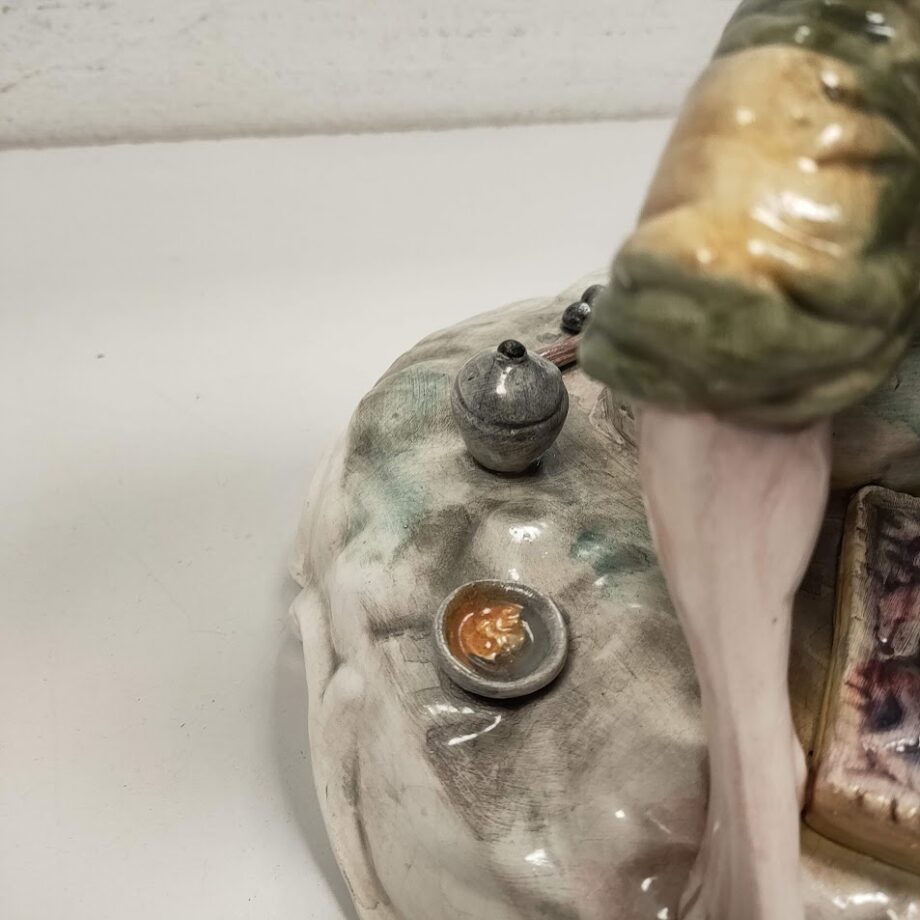 Statuetta in Porcellana Stile Capodimonte Lavorata a Mano