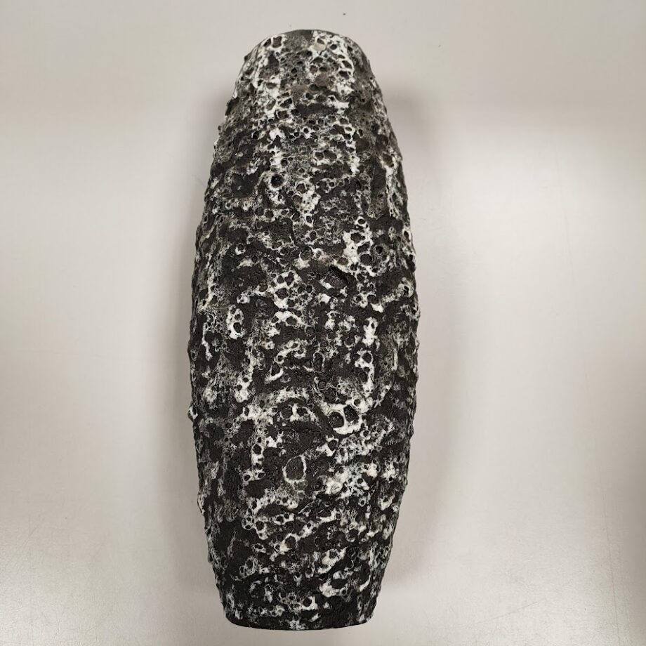 Portafiori in Ceramica Lavorato ed Inciso a mano '60