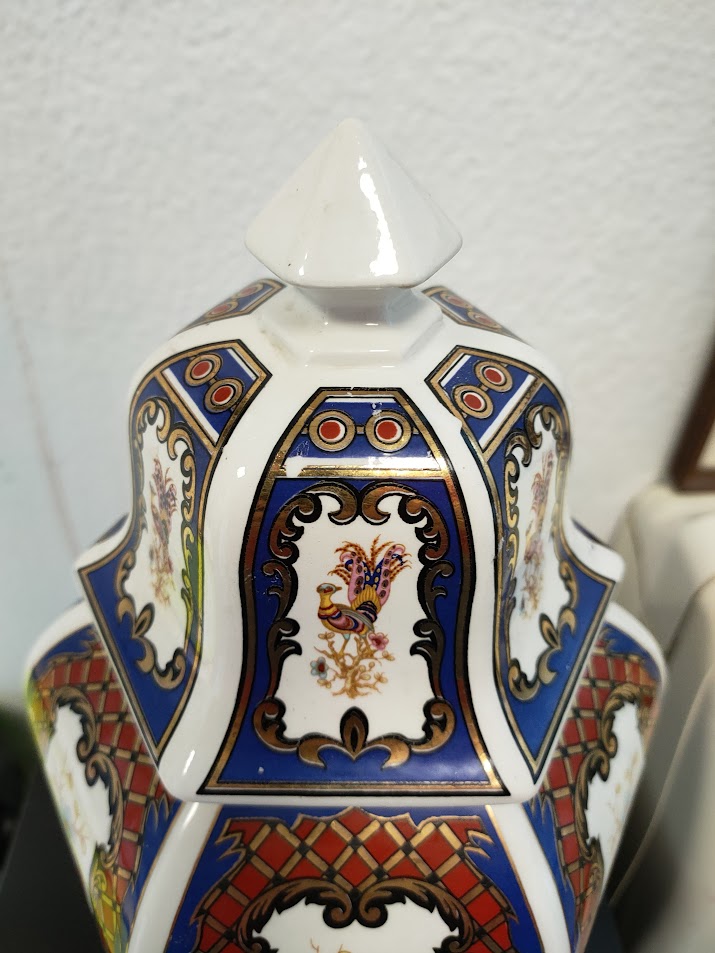 Vaso in Porcellana "B&G" Realizzato e Decorato a Mano Vintage Anni '70