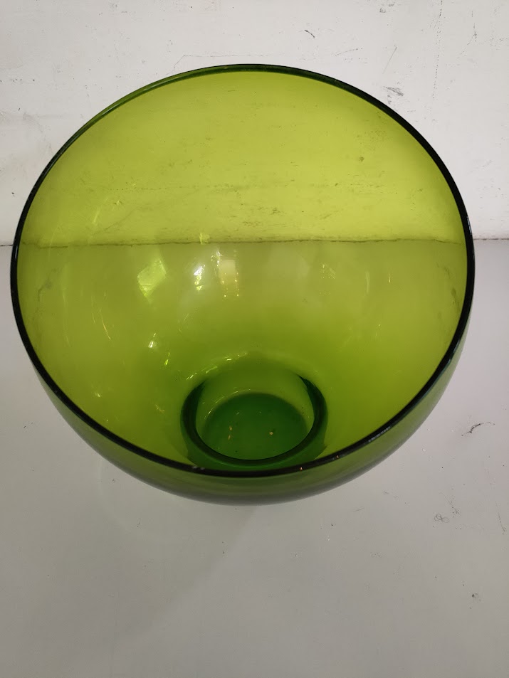 Vaso Soffiato di Murano "Space Age" di Colore Verde Vintage Anni '70