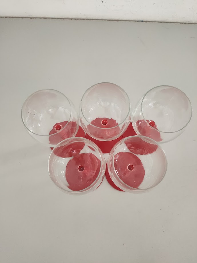 5 Bicchieri da Vino in Vetro con Manico di Color Rosso Vintage Anni '70