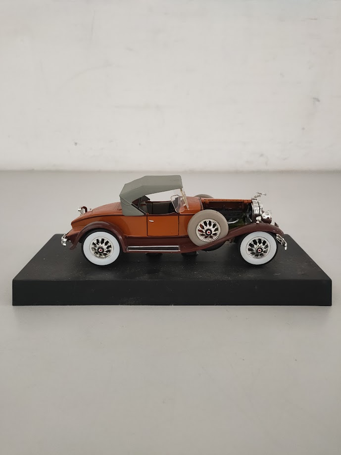 Modellino in Plastica, Metallo "Packard 1930" di Colore Marrone Vintage Ani '90