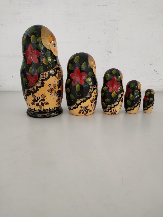Matrioska in Legno Lavorata e Decorata a Mano Anni '70