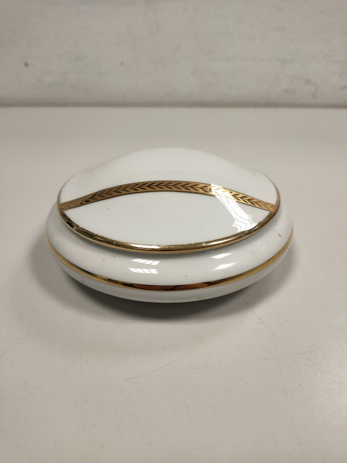 Portagioie in Porcellana di "Limoges" con Decorazioni Color Oro Vintage
