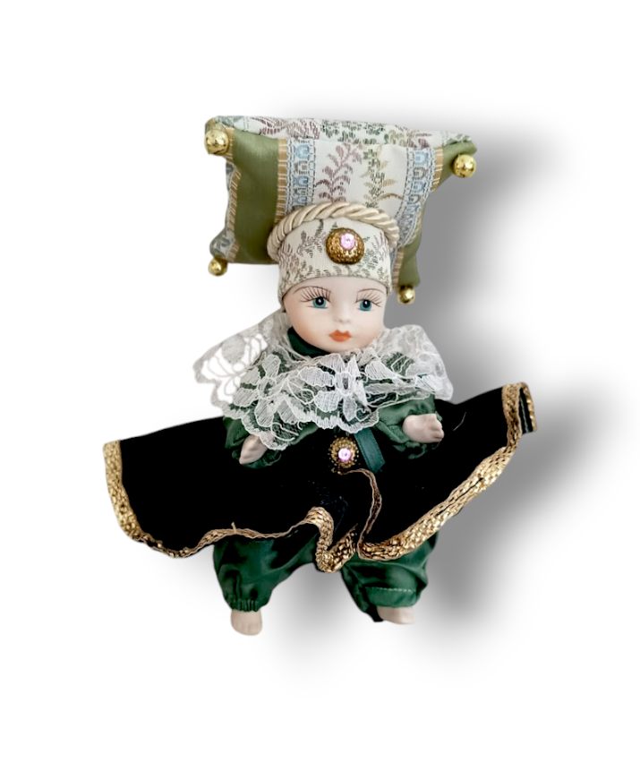 Bambola in porcellana bimba vestito pregiato orientale