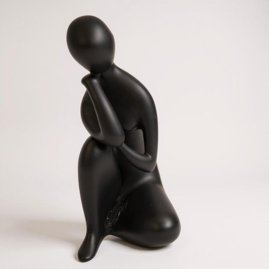 Statuina in Porcellana "Royal Dux" Vintage Anni '90