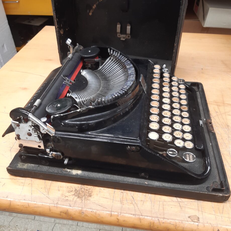 Macchina da Scrivere Portatile Ico Olivetti MP1