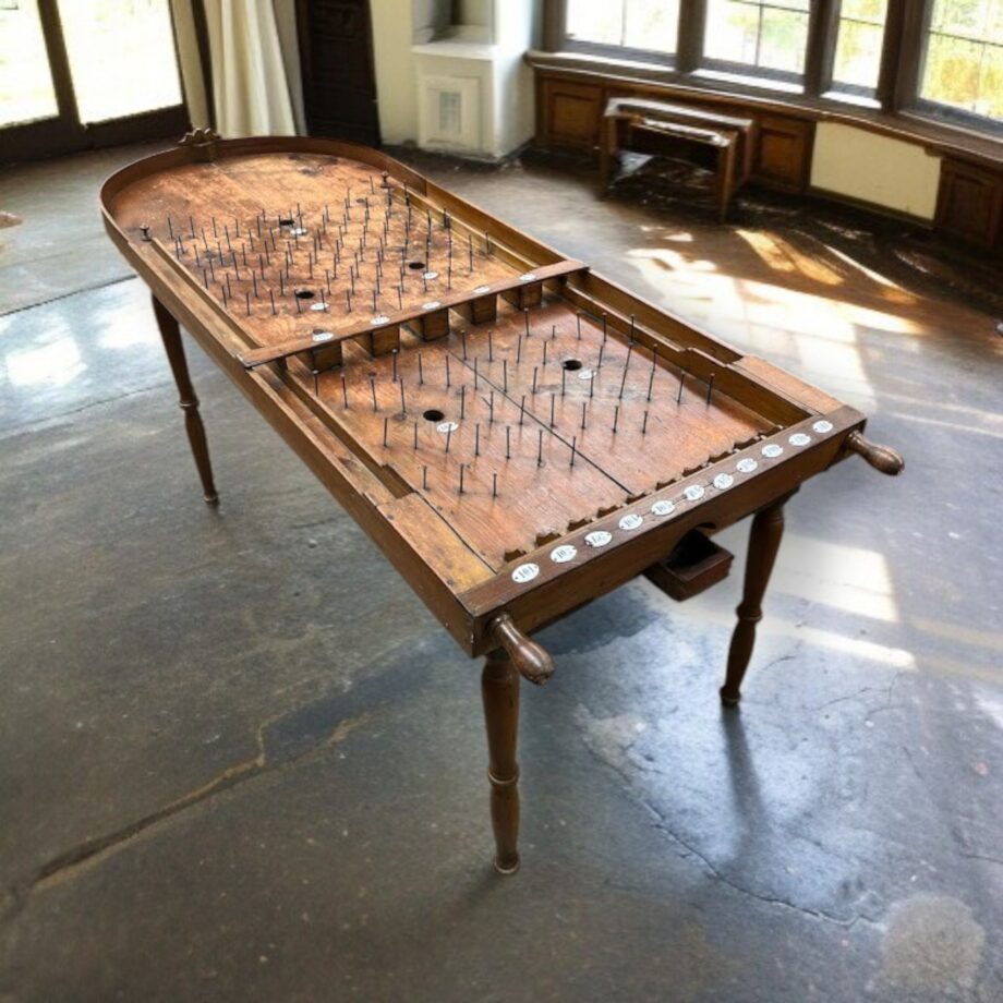 Bagatelle antico gioco francese inventato alla corte di Luigi XIV