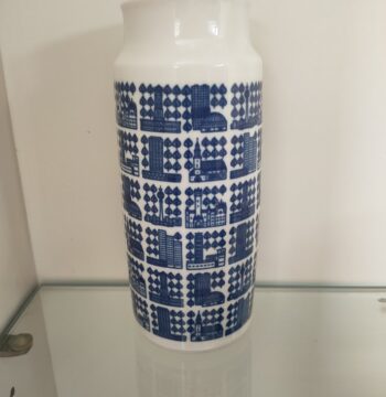 Vaso in Porcellana Dipinto in Cobalto di Weimar degli Anni '60