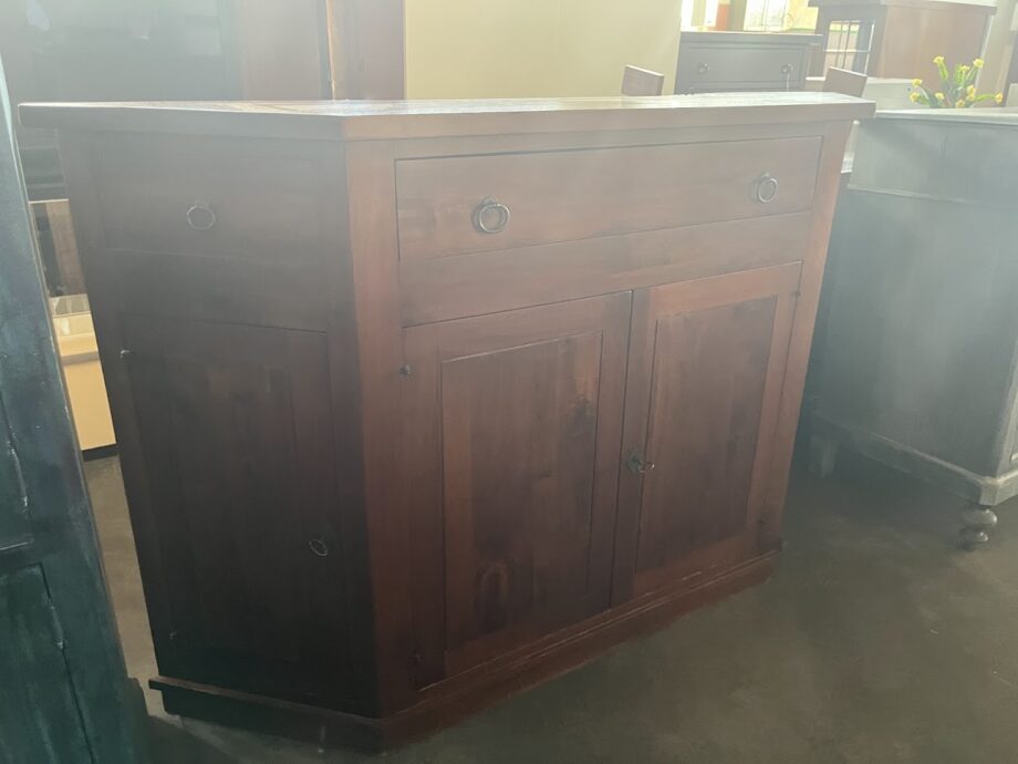 Credenza il legno massello