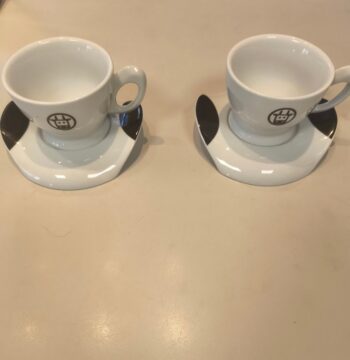 2 tazze Bialetti con piattini