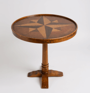Tavolino intarsiato