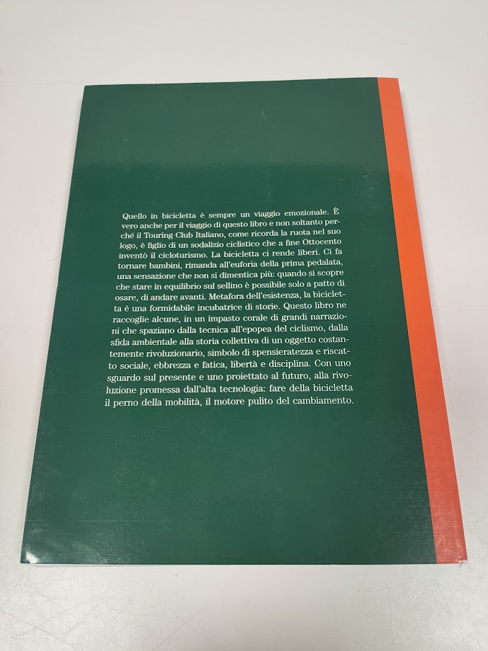 Libro Bicicletta. Strade, Racconti, Passioni 2018