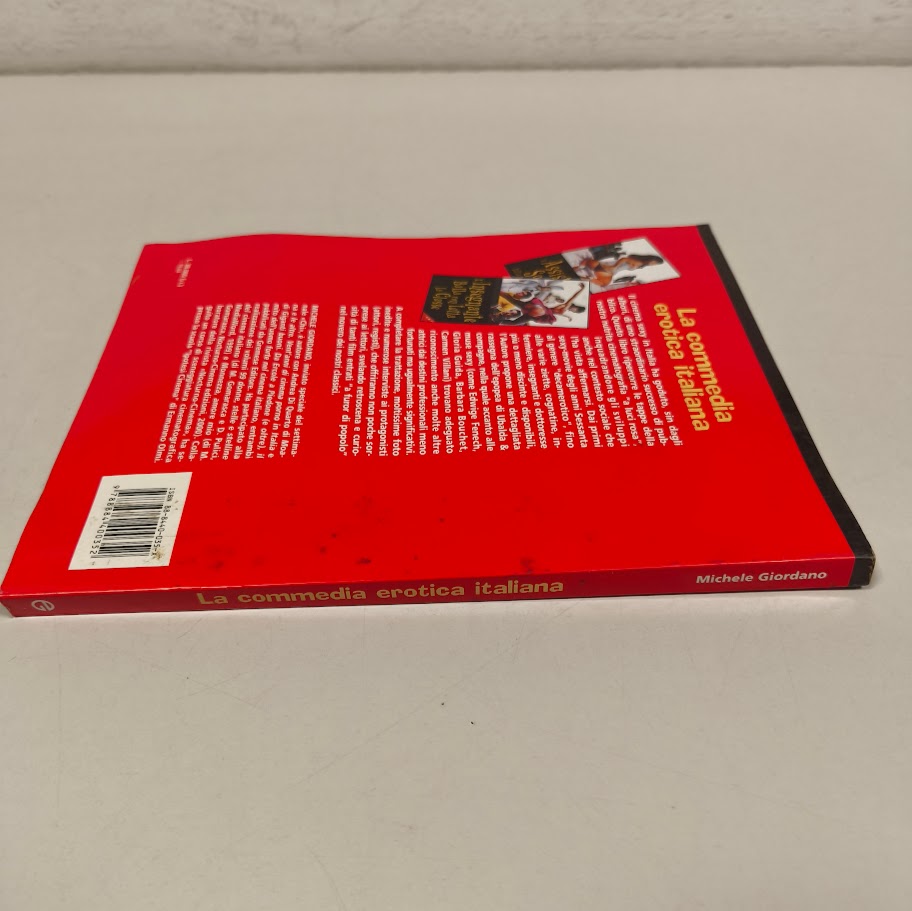 Libro Michele Giordano La commedia erotica