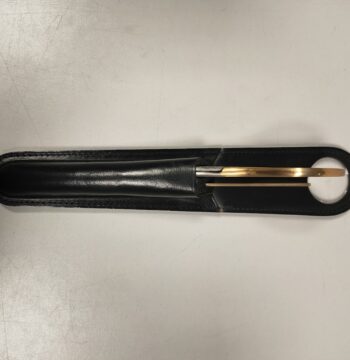 Set da Ufficio Comprendente 1 Forbice, 1 Taglia Carta, 1 Lente in Custodia di Pelle "Solingen"