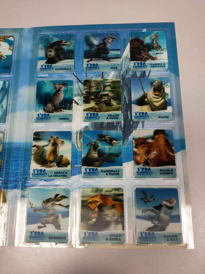 Album "L'Era Glaciale 4" "Continenti alla Deriva" + 3 Card 2012