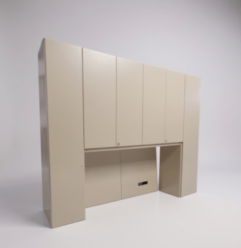 Armadio a ponte con 2 cassettiere