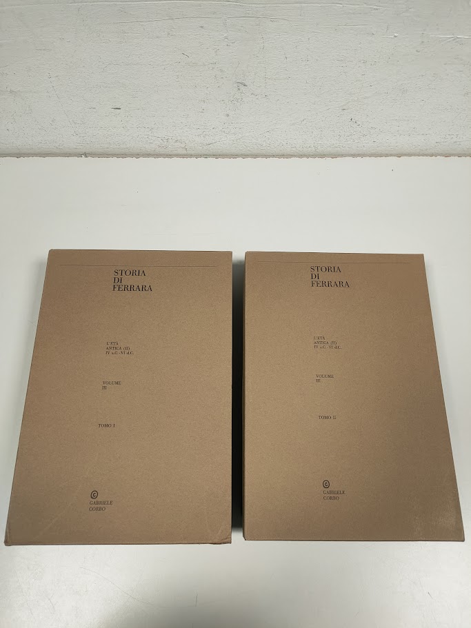 Libri 2 Volumi Storia di Ferrara Volume III Tomo 1 e 2 1989
