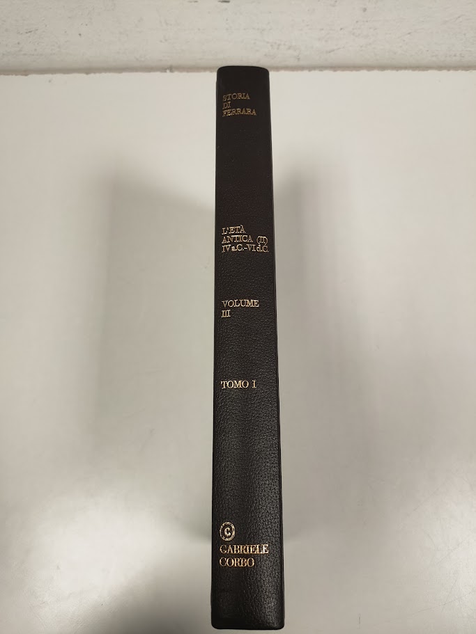 Libri 2 Volumi Storia di Ferrara Volume III Tomo 1 e 2 1989