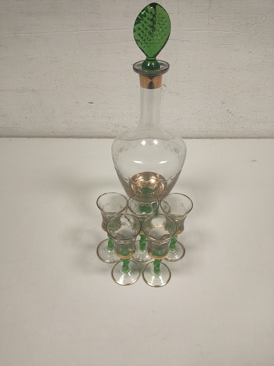 Set Vintage di Bottiglia e 5 Bicchieri da Liquore in vetro Anni '50