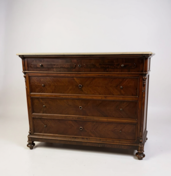 Cassettiera con piano in marmo