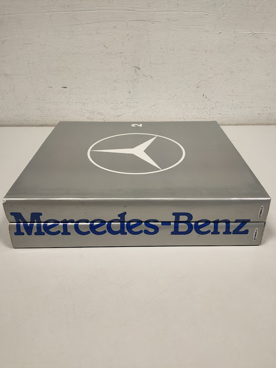 Libri 2 Volumi Mercedes Benz Editore Automobilia 1886-1986 Anno 1985