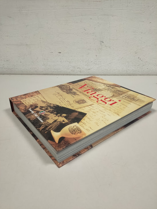 Libro viaggi Intorno al Mondo 2002