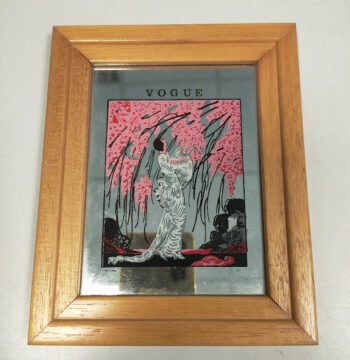 Quadro a Specchio Raffigurante una Dama Sotto un Albero