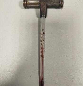 Termometro per Vino utilizzato per Misurare la Temperatura del Vino Vintage