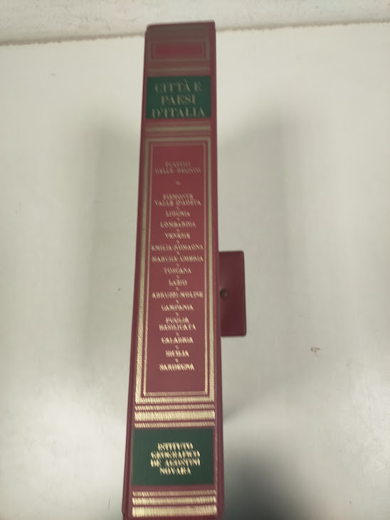 Cofanetto Contenente Plastici in Rilievo delle Regioni D'Italia Vintage Anno 1966