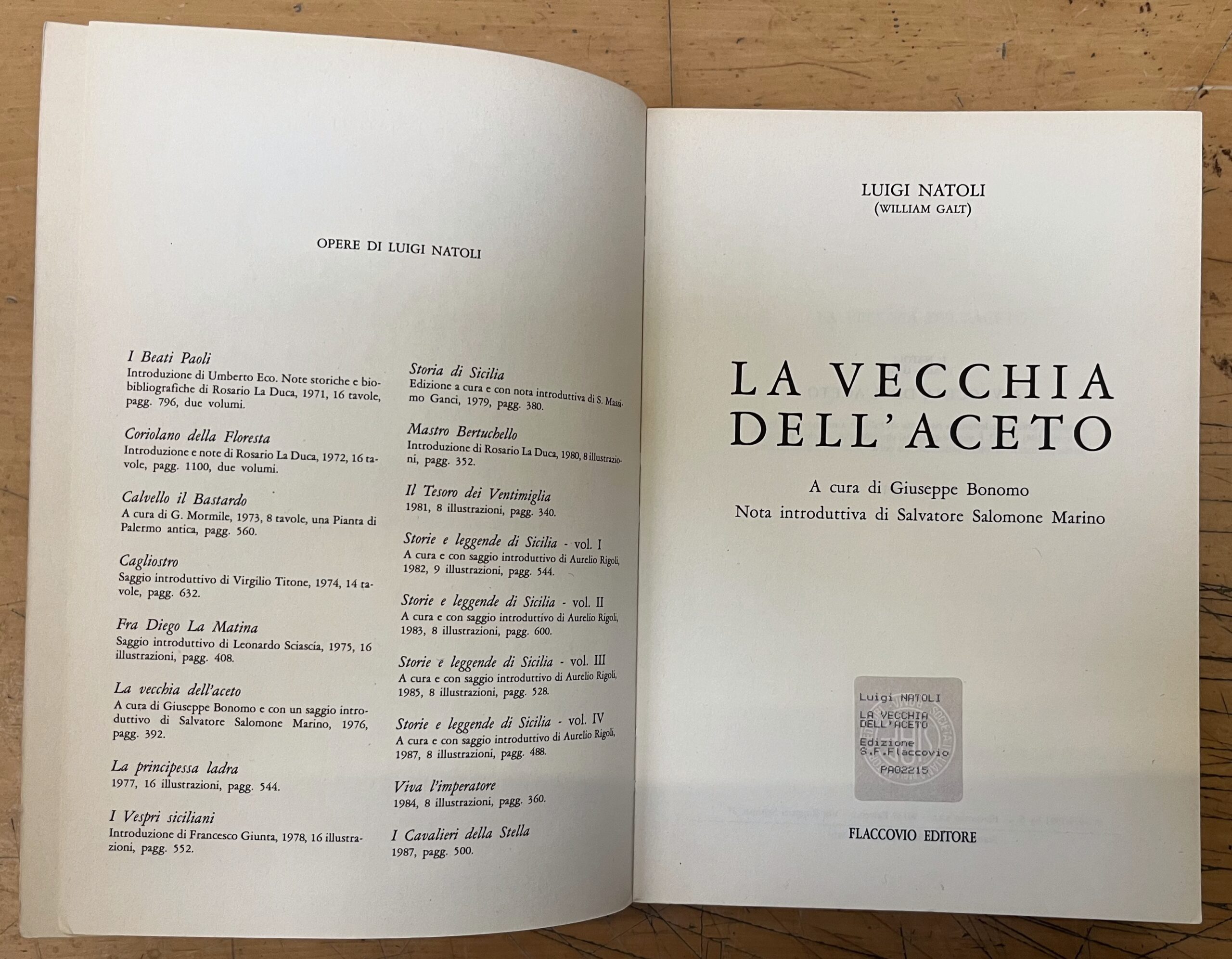 Libro "La Vecchia dell'Aceto" - Luigi Natoli (W. Galt) - Flaccovio Editore 1991