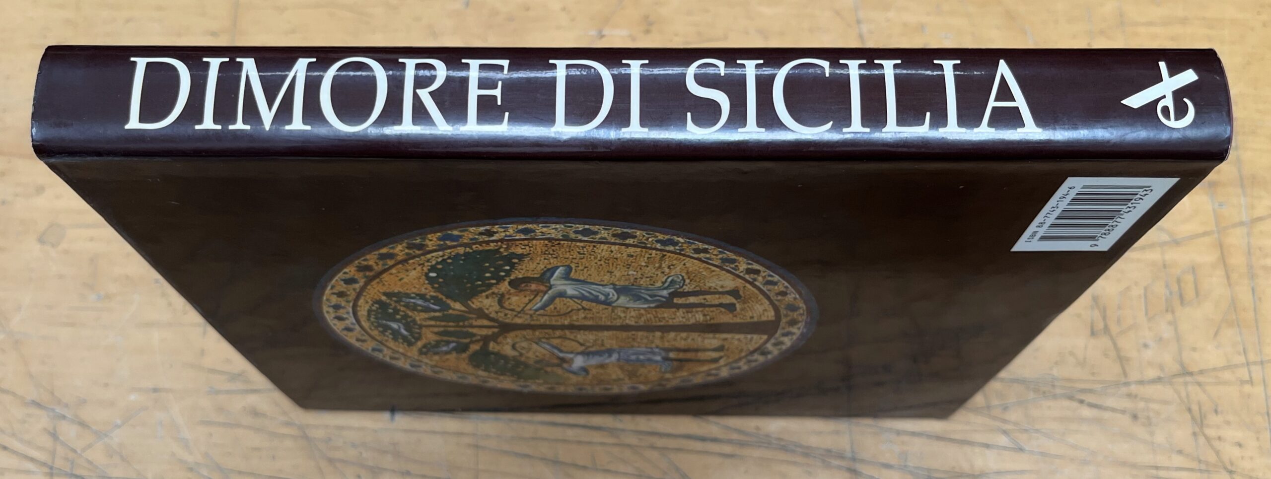 Libro "Dimore di Sicilia" - Angheli Zalapì - Arsenale Editrice 2004