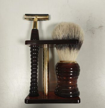 Kit Scatola per Rasatura Uomo Placcato in Oro "Acca Kappa"