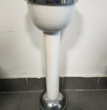 Posacenere da Salotto di Colore Bianco Strutturato in Metallo Vintage Anni '60