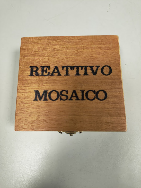 Puzzle a Blocchi Nascosti "Reattivo Mosaico" Gioco di logica e Ragionamento Vintage Anni 2000