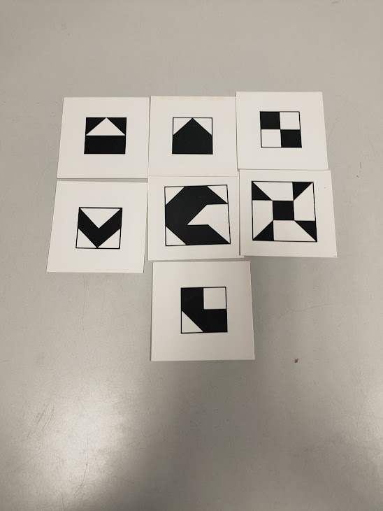 Puzzle a Blocchi Nascosti "Reattivo Mosaico" Gioco di logica e Ragionamento Vintage Anni 2000