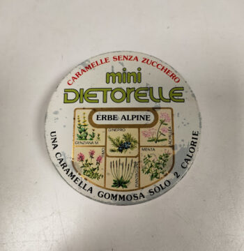 Scatola di Latta delle "Mini Dietorelle delle Alpine" Vintage