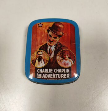 Scatolina di Metallo Raffigurante "Charlie Chaplin" Vintage