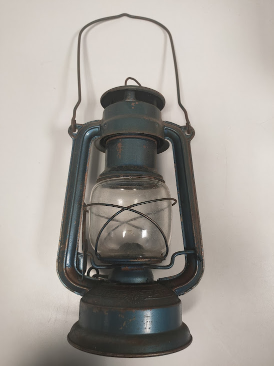 Lanterna ad Olio "Hurricane" in Metallo e Vetro Vintage