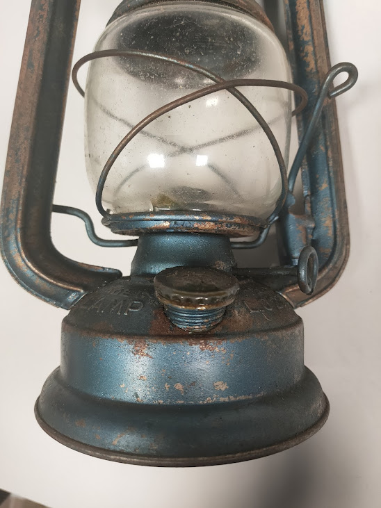 Lanterna ad Olio "Hurricane" in Metallo e Vetro Vintage