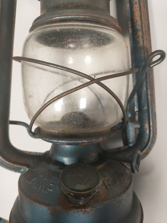 Lanterna ad Olio "Hurricane" in Metallo e Vetro Vintage