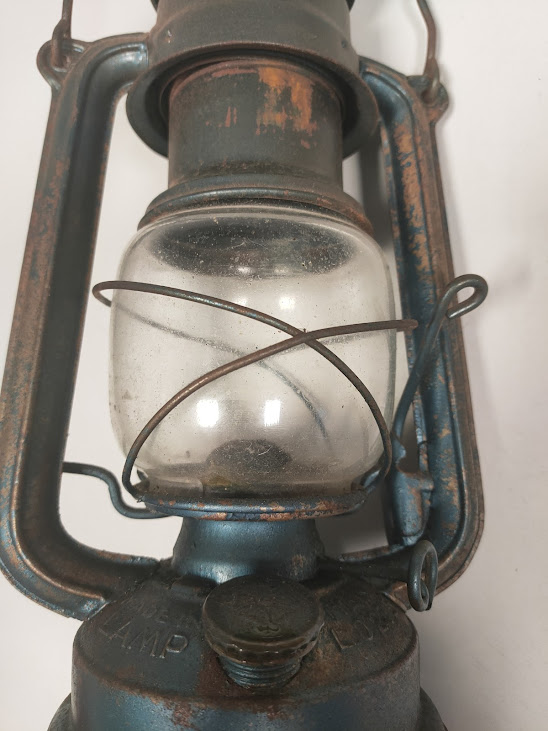 Lanterna ad Olio "Hurricane" in Metallo e Vetro Vintage