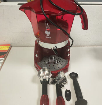 Macchina per Caffè "Mokona Bialetti" di Colore Rosso Anno 2006