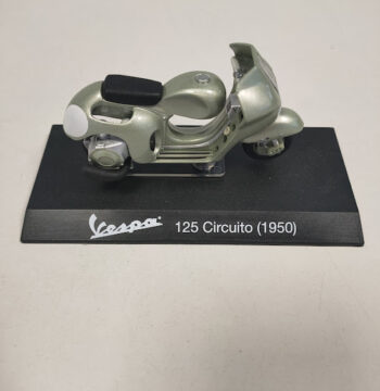 Modellino Vespa 125 Circuito Maisto 1950 Scala 1:18 Vintage Anni 2000