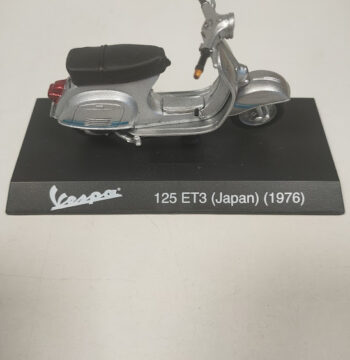 Modellino Vespa 125 ET3 (Japan) Maisto 1976 Scala 1:18 Vintage Anni 2000